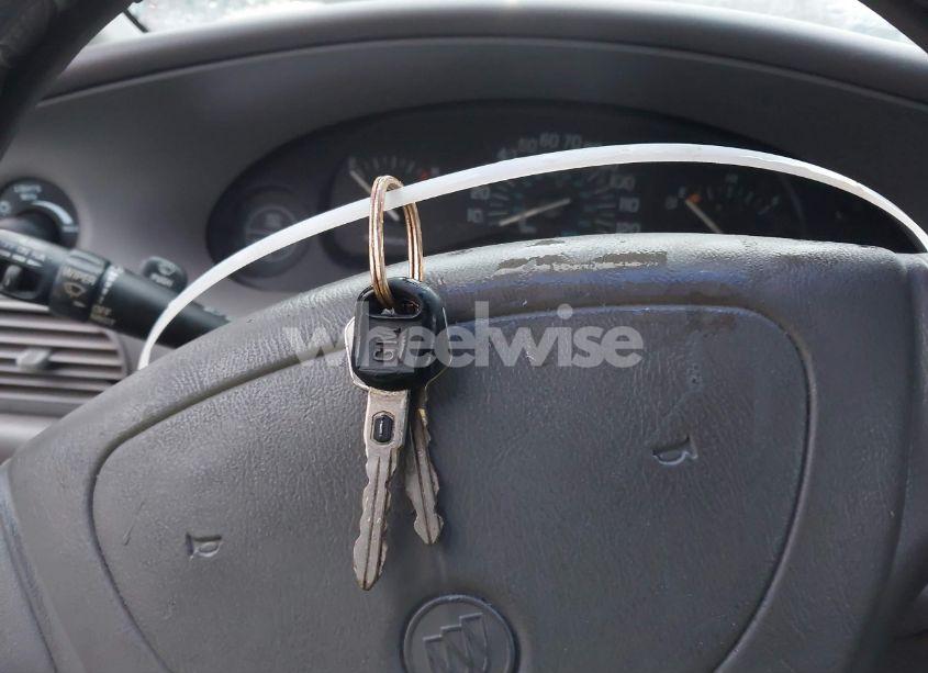 Photo 11 of 1997 Buick Century CUSTOM (VIN 2G4WS52M1V1454735)