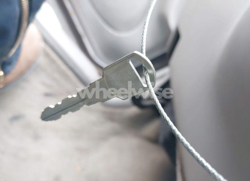 Photo 11 of 2003 Buick Century CUSTOM (VIN 2G4WS55J431275393)