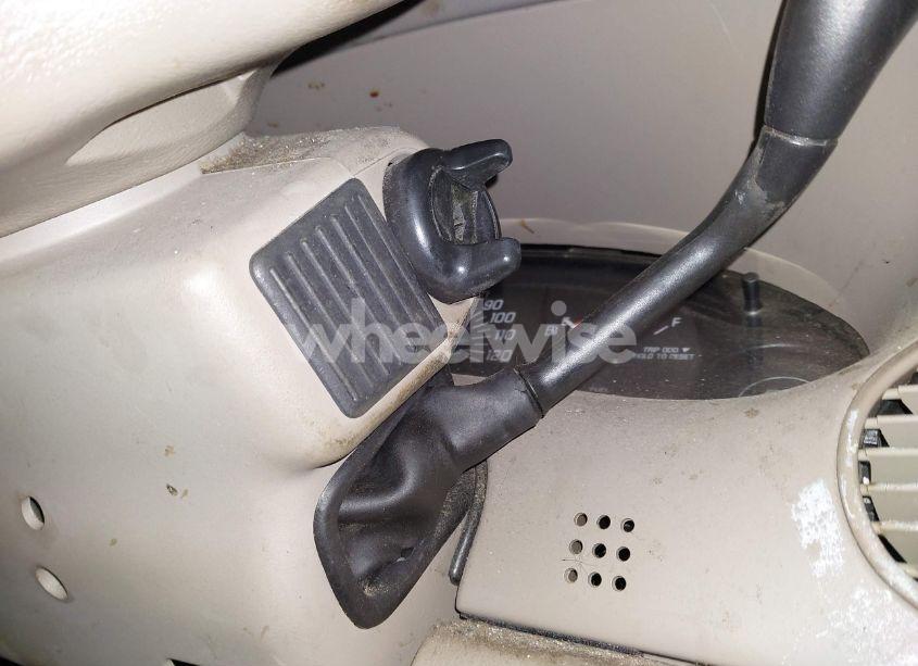 Photo 11 of 2003 Buick Century CUSTOM (VIN 2G4WS55J931264406)