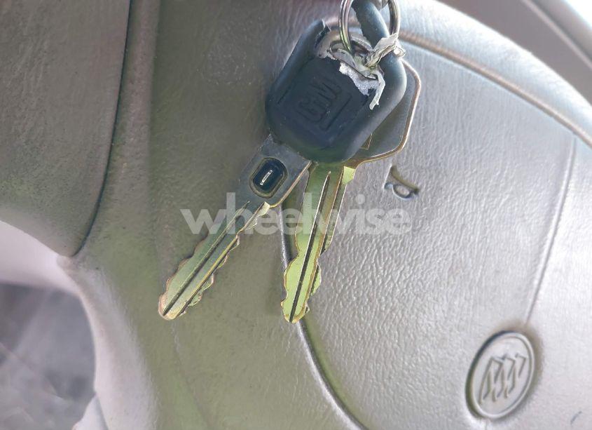 Photo 11 of 2002 Buick Century LIMITED (VIN 2G4WY55J421119366)