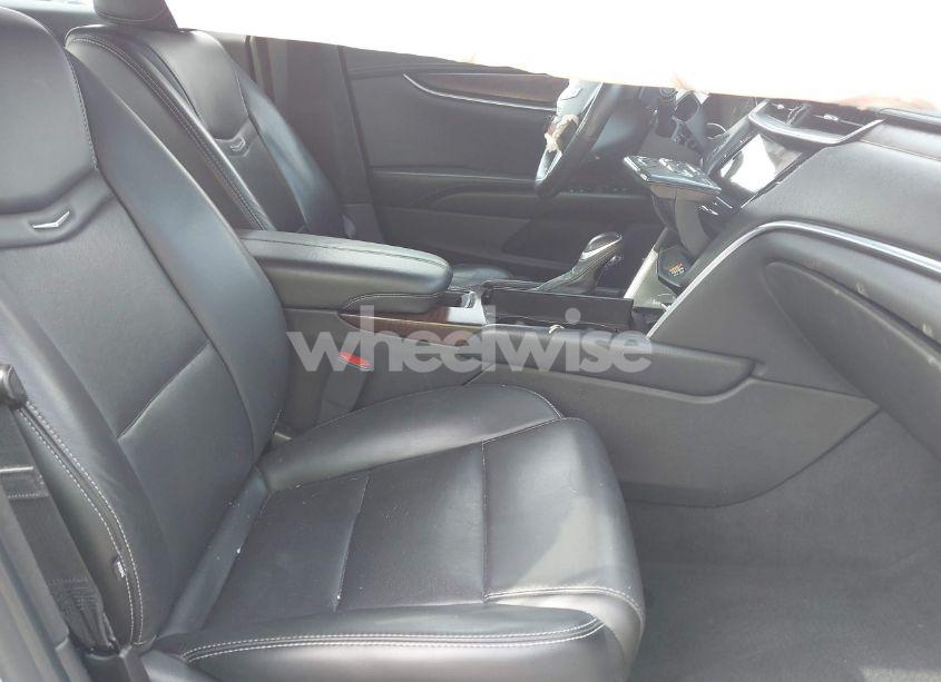 Photo 5 of 2019 Cadillac Xts LUXURY (VIN 2G61M5S30K9150828)