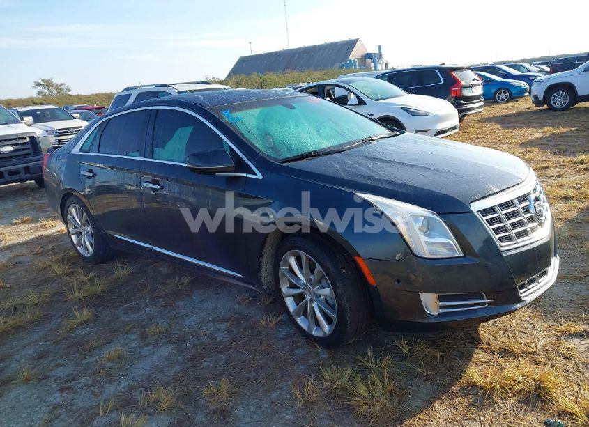 2014 Cadillac Xts LUXURY (VIN 2G61M5S32E9212265) main photo