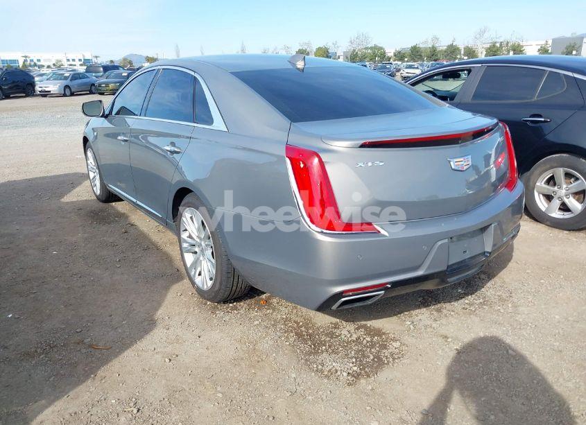 Photo 3 of 2019 Cadillac Xts LUXURY (VIN 2G61M5S35K9125097)