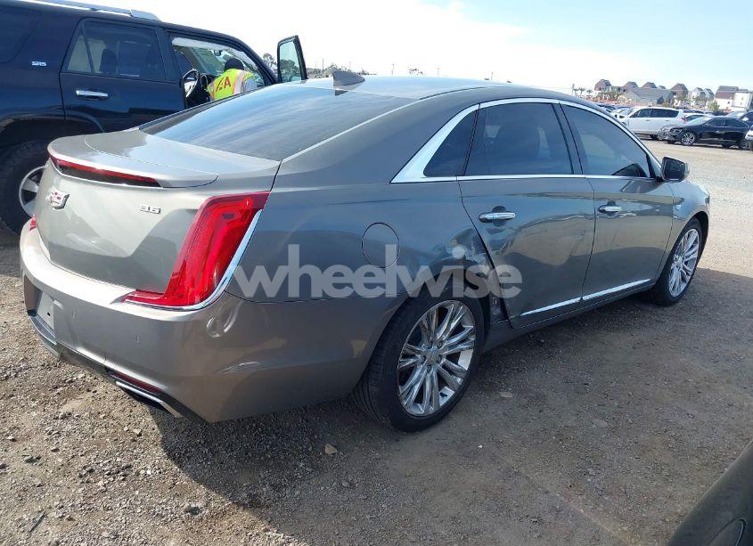 Photo 6 of 2019 Cadillac Xts LUXURY (VIN 2G61M5S35K9125097)