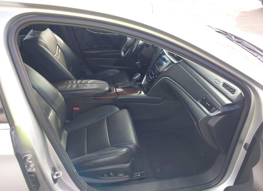 Photo 5 of 2013 Cadillac Xts STANDARD (VIN 2G61N5S32D9192790)