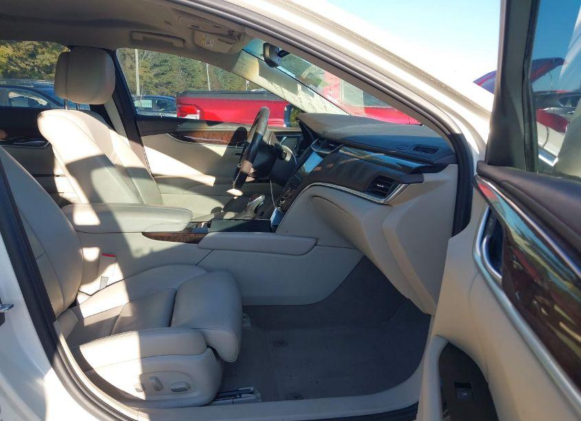 Photo 5 of 2013 Cadillac Xts LUXURY (VIN 2G61P5S31D9220640)