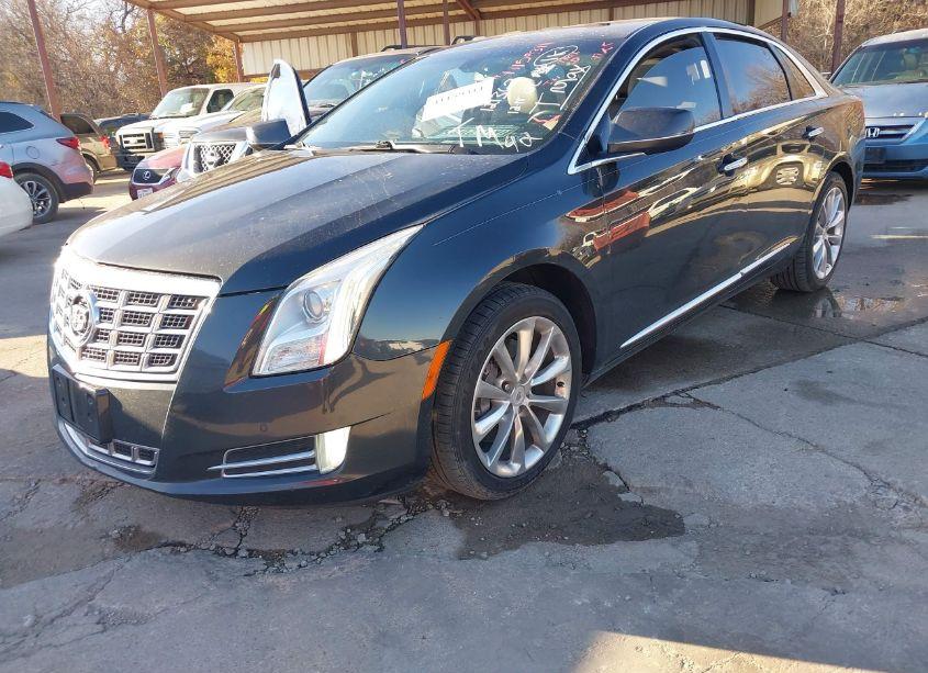 Photo 2 of 2013 Cadillac Xts LUXURY (VIN 2G61P5S37D9121367)