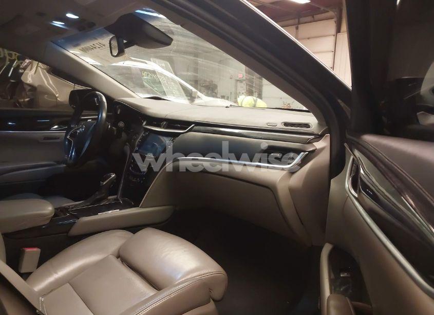 Photo 5 of 2013 Cadillac Xts LUXURY (VIN 2G61R5S32D9100680)
