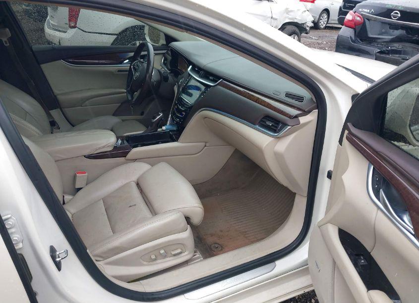 Photo 5 of 2013 Cadillac Xts PREMIUM (VIN 2G61S5S38D9205129)
