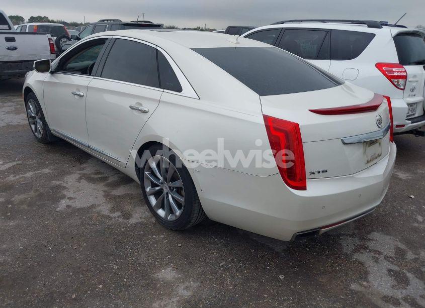 Photo 3 of 2013 Cadillac Xts PREMIUM (VIN 2G61S5S3XD9130322)