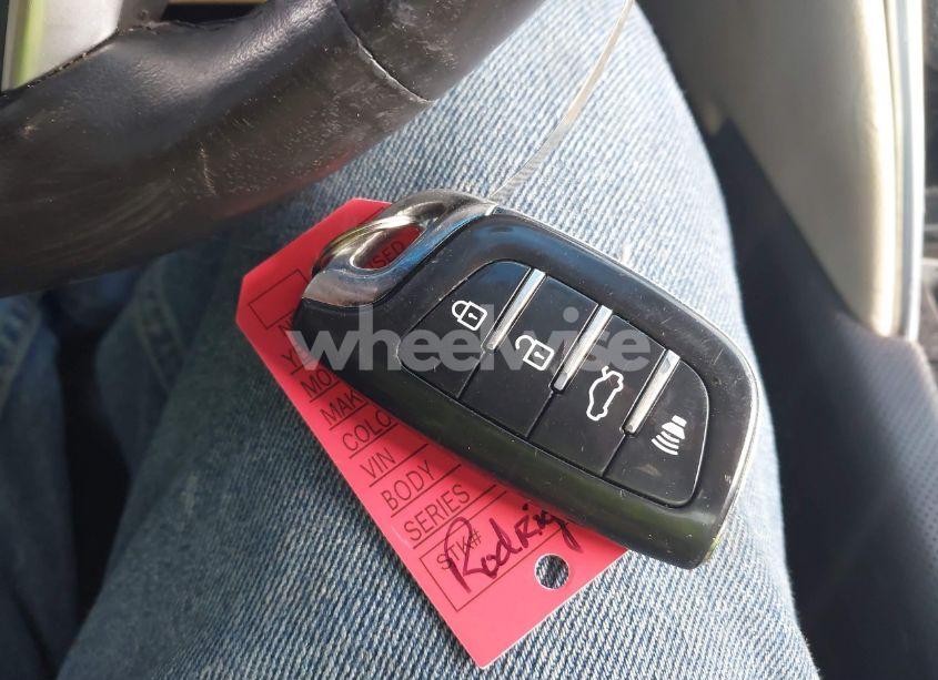 Photo 11 of 2013 Cadillac Xts PLATINUM (VIN 2G61U5S33D9170736)