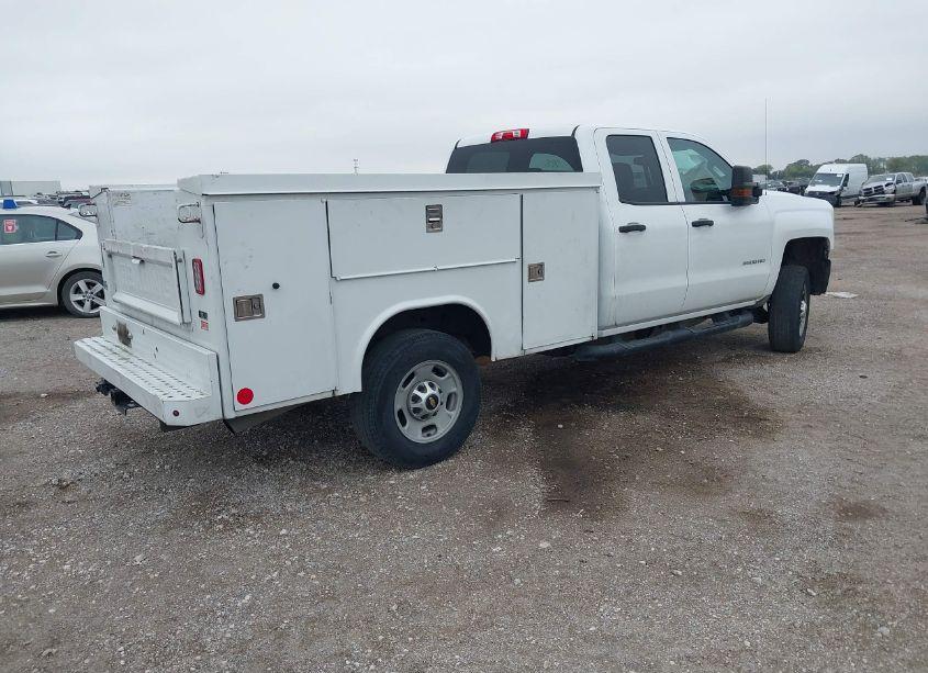 Photo 4 of 2019 Chevrolet Silverado 2500HD WT (VIN 2GB2CREG4K1218769)