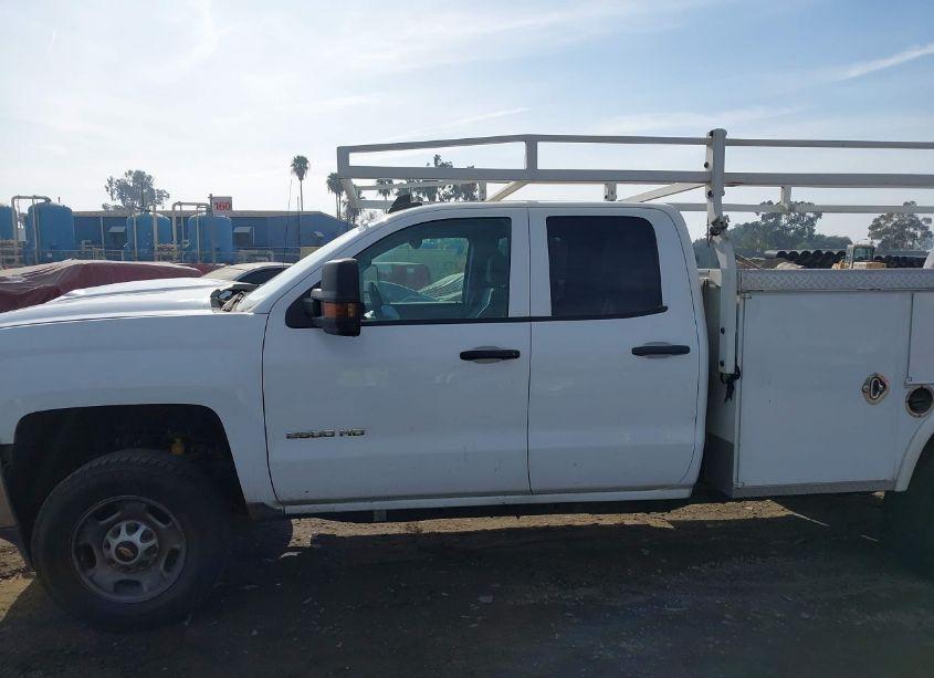 Photo 14 of 2019 Chevrolet Silverado 2500HD WT (VIN 2GB2CREG5K1218375)