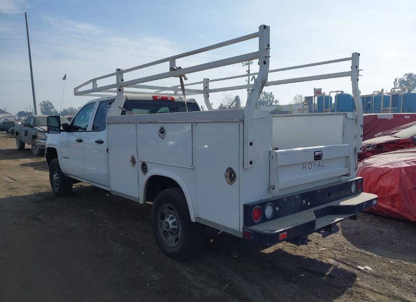 Photo 3 of 2019 Chevrolet Silverado 2500HD WT (VIN 2GB2CREG5K1218375)