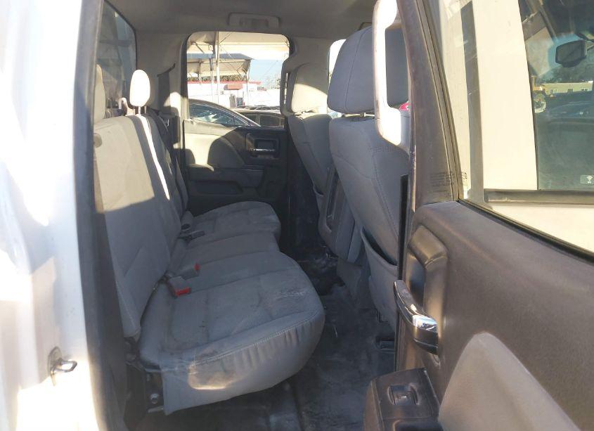 Photo 8 of 2019 Chevrolet Silverado 2500HD WT (VIN 2GB2CREG5K1218375)