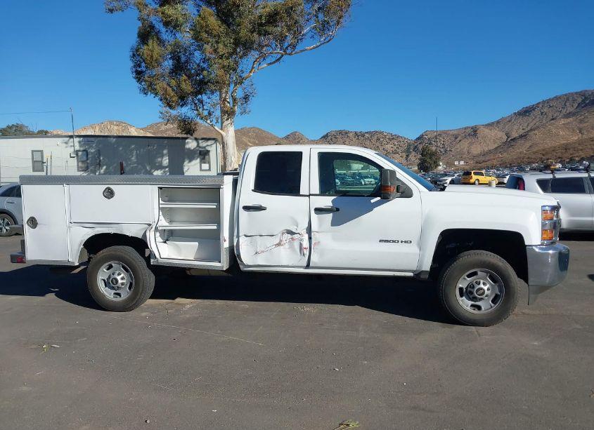Photo 13 of 2019 Chevrolet Silverado 2500HD WT (VIN 2GB2CREG5K1219672)