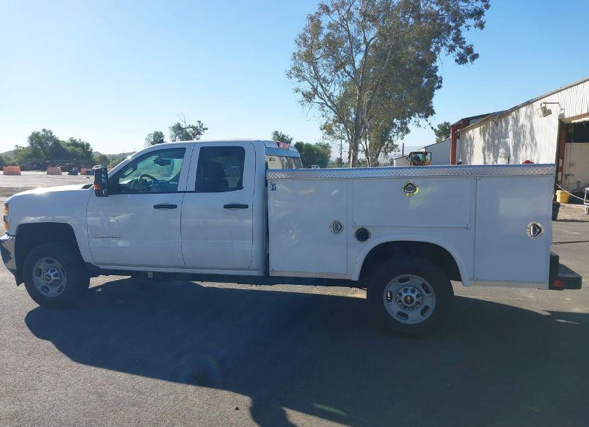 Photo 14 of 2019 Chevrolet Silverado 2500HD WT (VIN 2GB2CREG5K1219672)