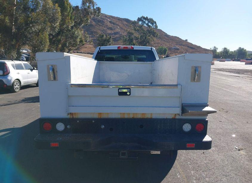 Photo 16 of 2019 Chevrolet Silverado 2500HD WT (VIN 2GB2CREG5K1219672)