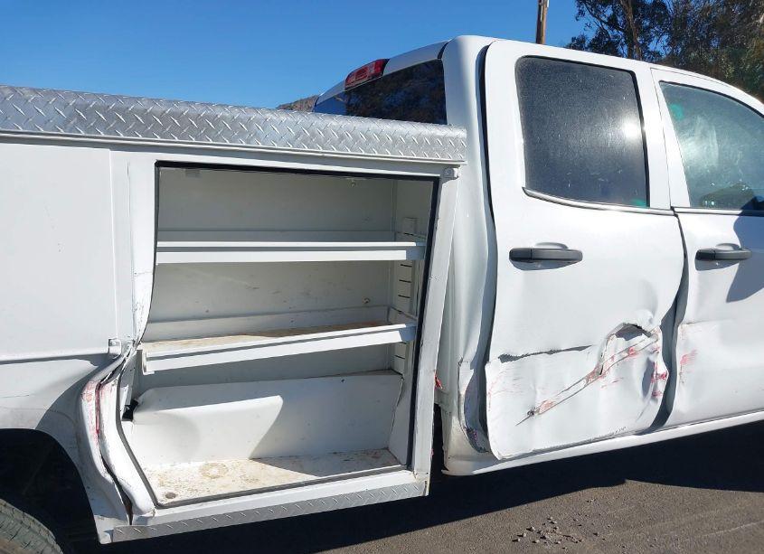 Photo 6 of 2019 Chevrolet Silverado 2500HD WT (VIN 2GB2CREG5K1219672)