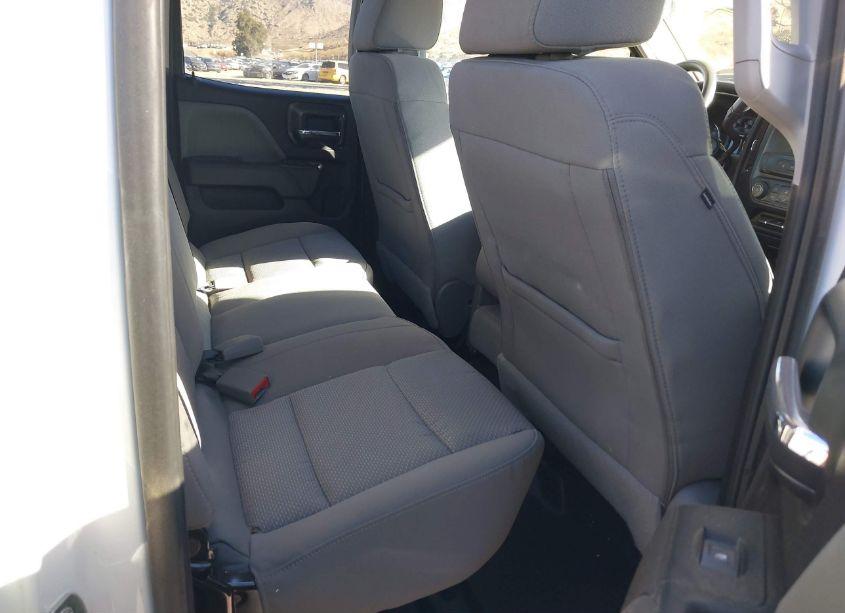 Photo 8 of 2019 Chevrolet Silverado 2500HD WT (VIN 2GB2CREG5K1219672)