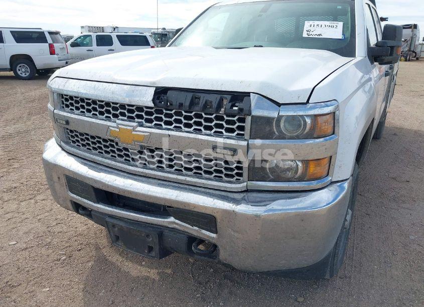 Photo 6 of 2019 Chevrolet Silverado 2500HD WT (VIN 2GB2CREG7K1213291)