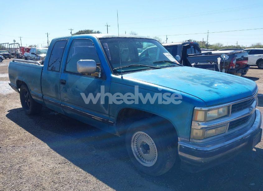 1995 Chevrolet Gmt-400 C1500 (VIN 2GBEC19K7S1266506) main photo