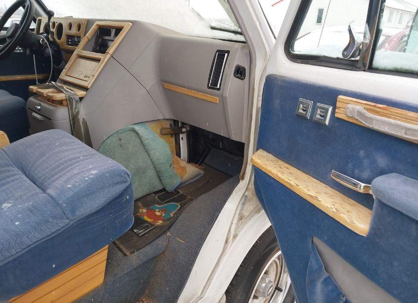 Photo 5 of 1991 Chevrolet G20 (VIN 2GBEG25K6M4127503)