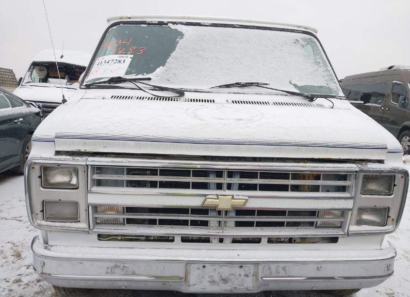 Photo 6 of 1991 Chevrolet G20 (VIN 2GBEG25K6M4127503)