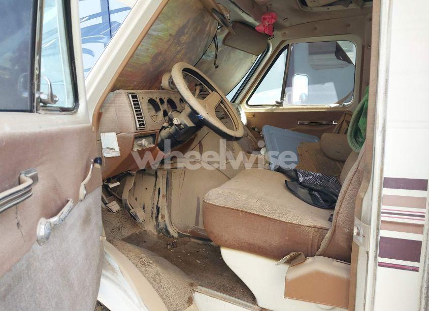 Photo 5 of 1989 Chevrolet G30 (VIN 2GBJG31K2K4145648)