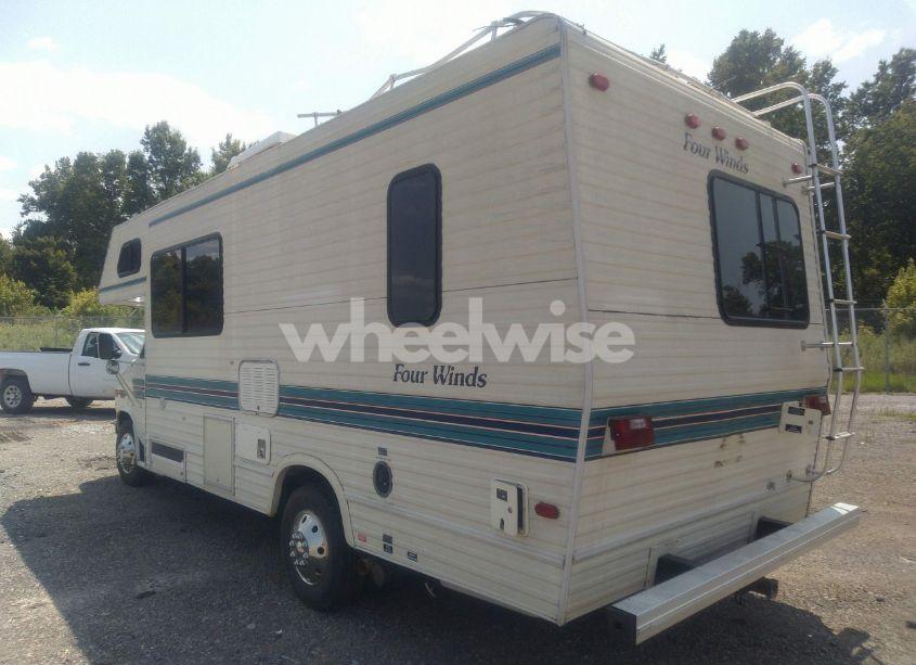 Photo 3 of 1990 Chevrolet G30 (VIN 2GBJG31K4L4133440)