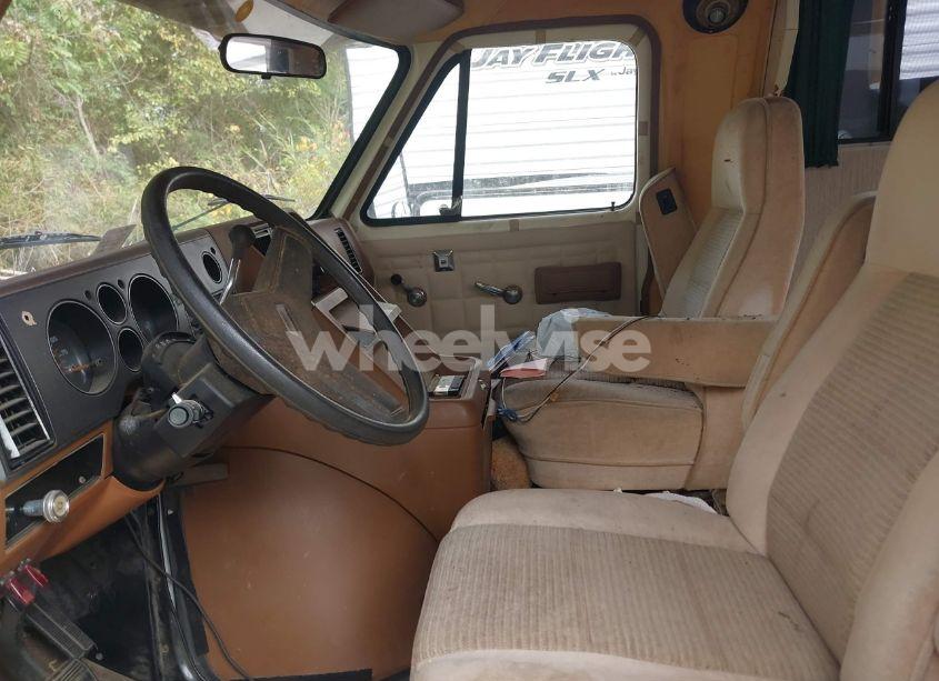 Photo 6 of 1989 Chevrolet G30 (VIN 2GBJG31K5K4134840)