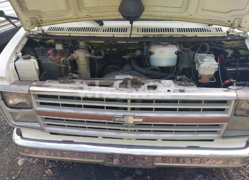 Photo 9 of 1989 Chevrolet G30 (VIN 2GBJG31K5K4134840)