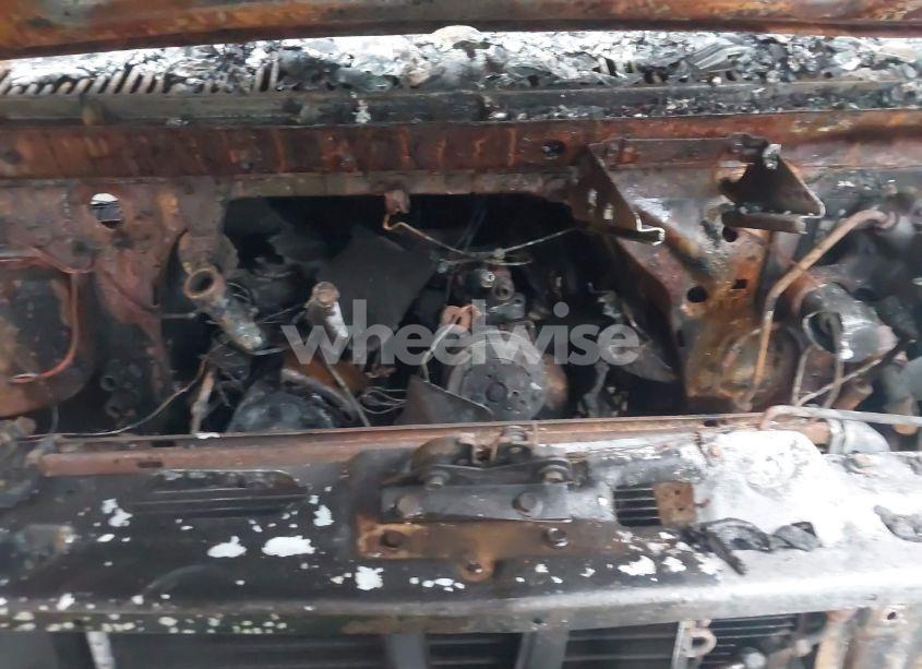 Photo 10 of 1983 Chevrolet G30 (VIN 2GBJG31M1D4164731)