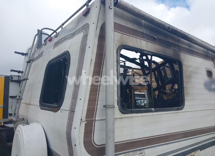 Photo 14 of 1983 Chevrolet G30 (VIN 2GBJG31M1D4164731)