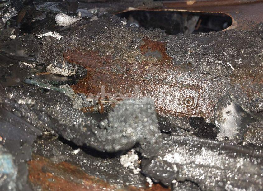 Photo 9 of 1983 Chevrolet G30 (VIN 2GBJG31M1D4164731)