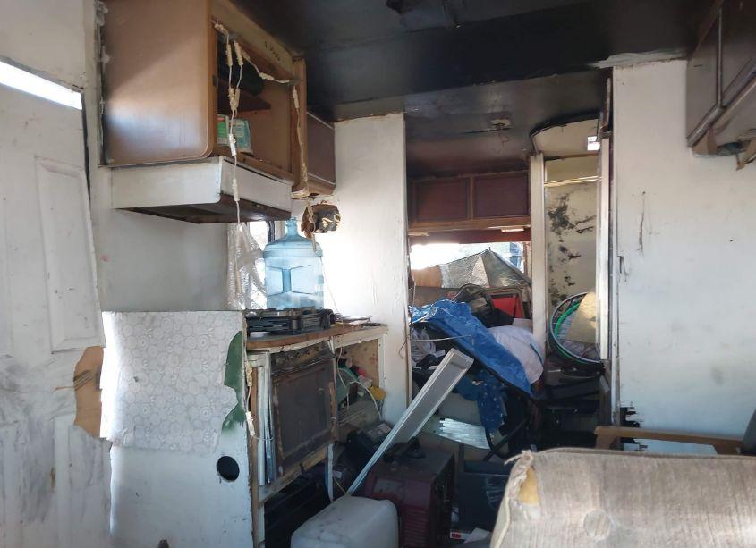 Photo 8 of 1982 Tioga G30 (VIN 2GBJG31M2C4113382)