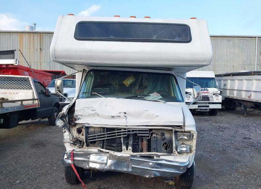 Photo 12 of 1984 Chevrolet G30 (VIN 2GBJG31M7E4119570)