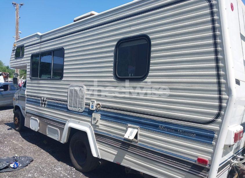 Photo 14 of 1984 Chevrolet G30 (VIN 2GBJG31MXE4139425)