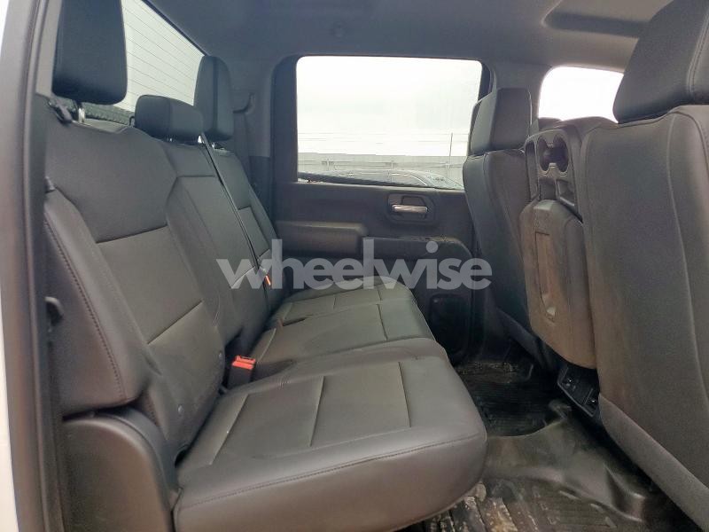 Photo 12 of 2025 CHEVROLET SILVERADO K2500 HEAVY DUTY (VIN 2GC1KLE77S1173169)