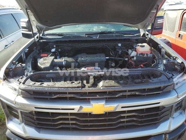 Photo 2 of 2024 CHEVROLET SILVERADO K2500 CUSTOM (VIN 2GC1YME74R1161088)