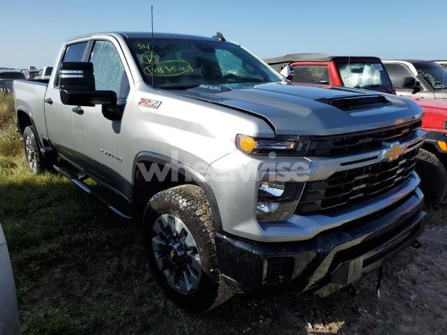 Photo 7 of 2024 CHEVROLET SILVERADO K2500 CUSTOM (VIN 2GC1YME74R1161088)