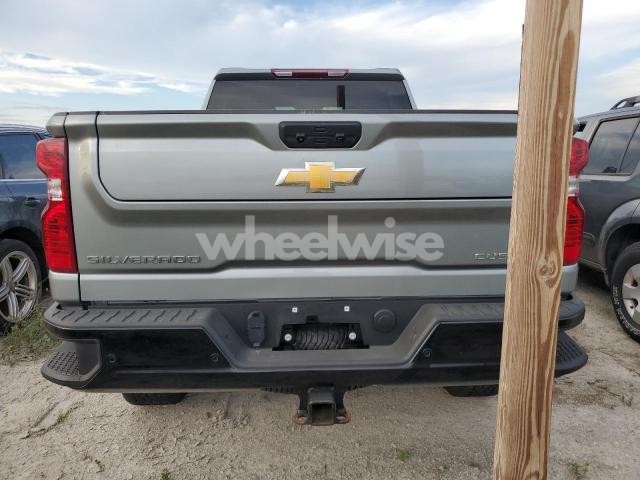 Photo 8 of 2024 CHEVROLET SILVERADO K2500 CUSTOM (VIN 2GC1YME74R1161088)