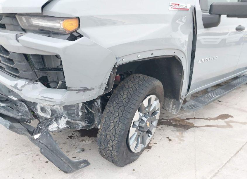 Photo 18 of 2024 Chevrolet Silverado 2500HD 4WD STANDARD BED CUSTOM (VIN 2GC1YME76R1161111)