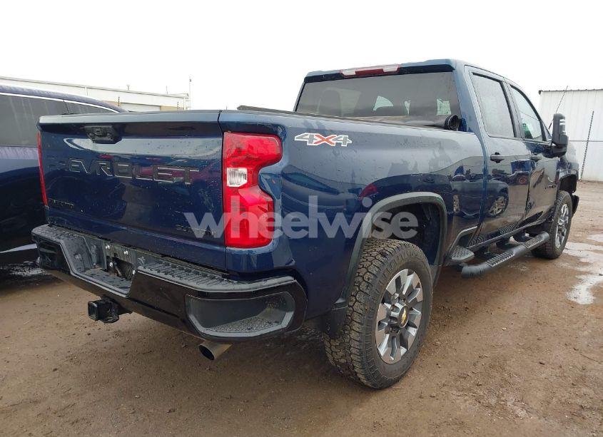 Photo 4 of 2023 Chevrolet Silverado 2500HD 4WD STANDARD BED CUSTOM (VIN 2GC1YME77P1714393)
