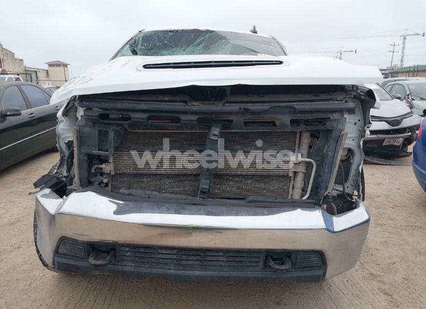 Photo 6 of 2022 Chevrolet Silverado 2500HD 4WD STANDARD BED LT (VIN 2GC1YNEYXN1203403)