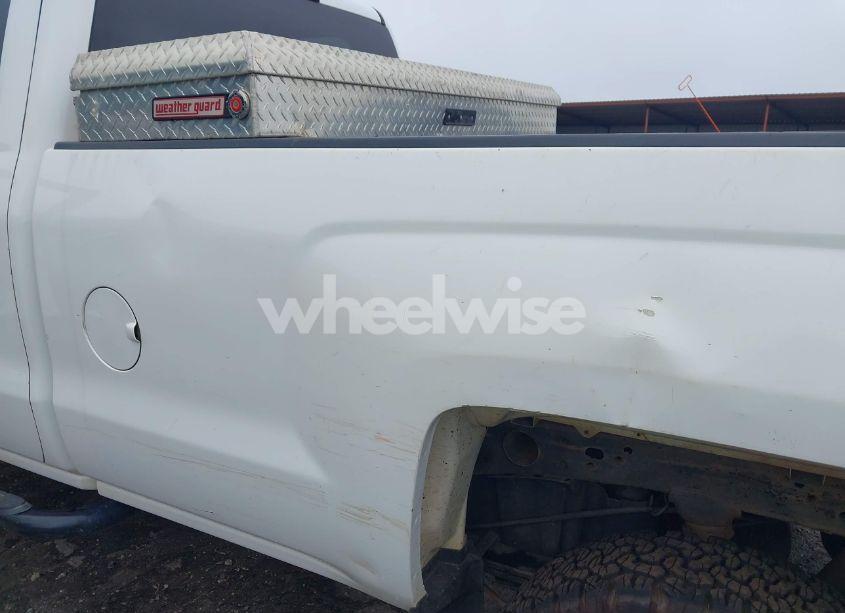 Photo 20 of 2019 Chevrolet Silverado 2500HD WT (VIN 2GC2CREG2K1226543)