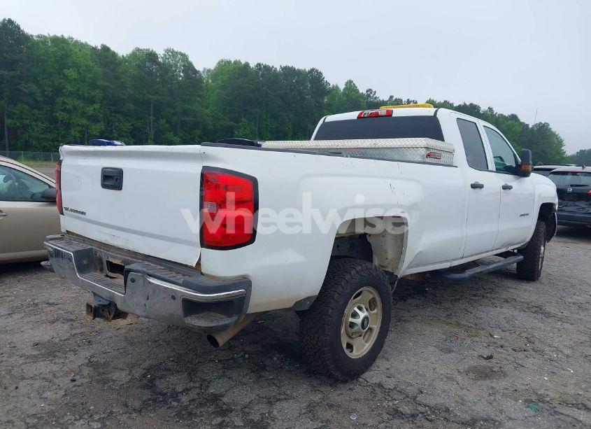 Photo 4 of 2019 Chevrolet Silverado 2500HD WT (VIN 2GC2CREG2K1226543)