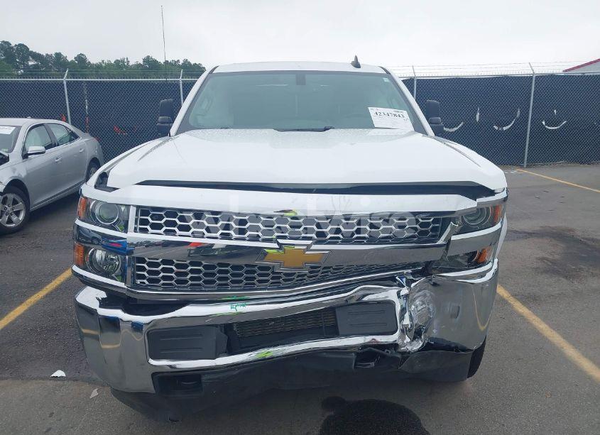 Photo 12 of 2019 Chevrolet Silverado 2500HD WT (VIN 2GC2CREG3K1153442)