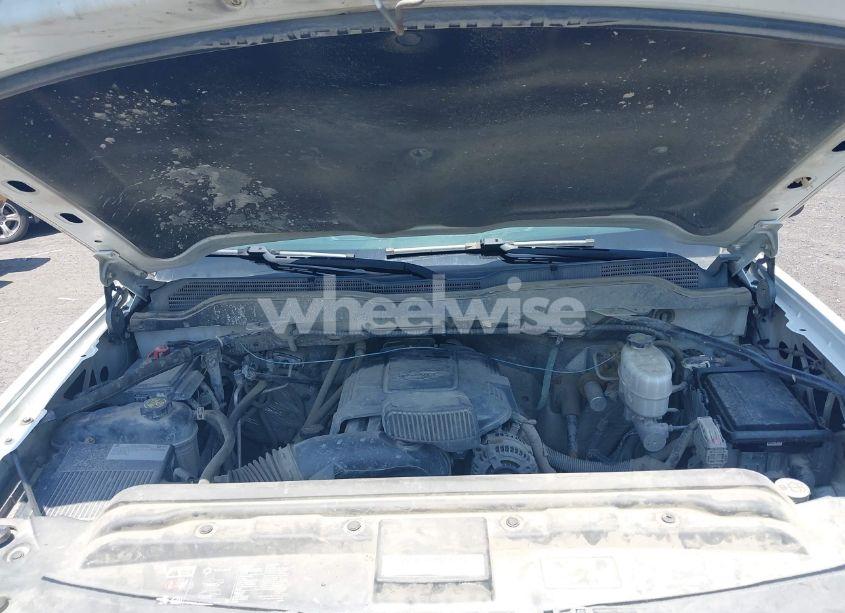 Photo 10 of 2019 Chevrolet Silverado 2500HD WT (VIN 2GC2KREG0K1220243)