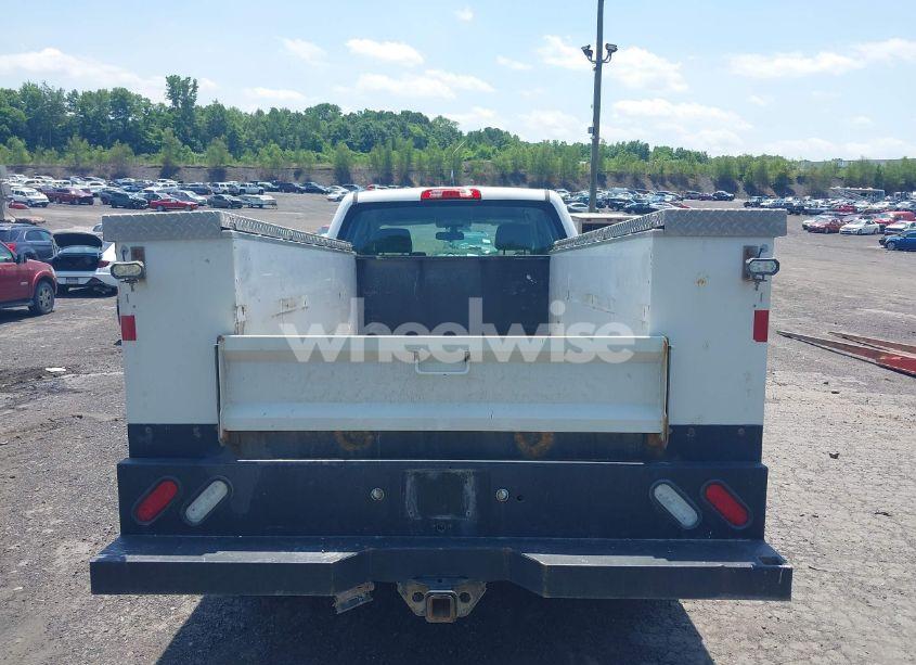 Photo 16 of 2019 Chevrolet Silverado 2500HD WT (VIN 2GC2KREG0K1220243)